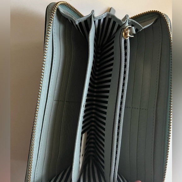 ✨KATE SPADE✨Cobble Hill Lacey Wallet - Picture 4 of 5